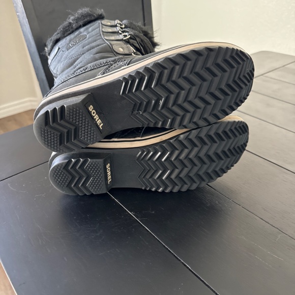 Sorel Black duckboots size 7 us - Picture 5 of 6